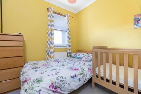 33 Morven Drive, Clarkston, Glasgow, G76 7QH