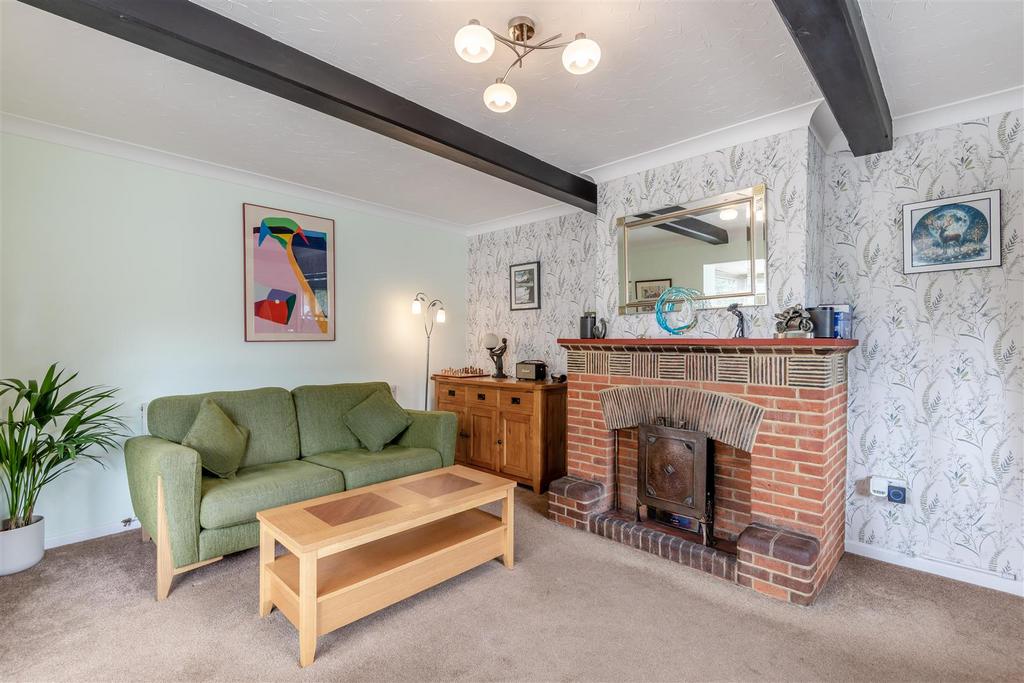 8658069-interior20.jpg