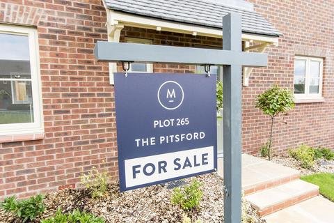 4 bedroom detached house for sale, Burdock Drive, Lutterworth