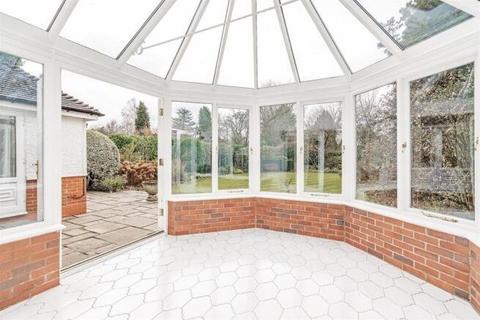 undefined, Warwick Road, Solihull, West Midlands, B91