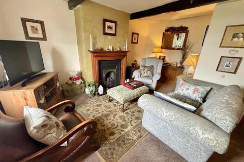 2 bedroom terraced house for sale, Scarlet Heights, Bradford BD13