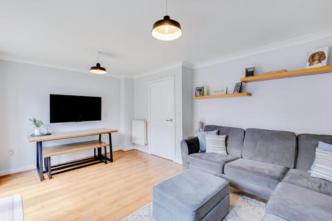 2 Clos Maedref, Radyr, Cardiff, CF15 8DS