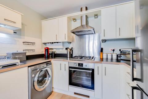 2 Clos Maedref, Radyr, Cardiff, CF15 8DS