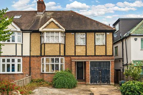 Girdwood Road, Southfields, London, SW18