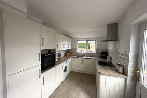 10 Airedale Road, Scunthorpe, DN16 2QA