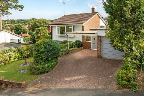 undefined, Dunedin Drive, Caterham CR3