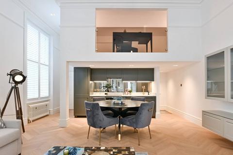 2 bedroom flat for sale, 21 Holland Park Gardens, Holland Park, W14