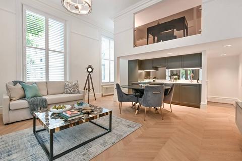 2 bedroom flat for sale, 21 Holland Park Gardens, Holland Park, W14