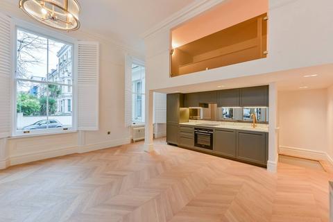 undefined, 21 Holland Park Gardens, Holland Park, W14