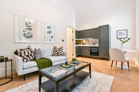 1 bedroom flat for sale, 21 Holland Park Gardens, Holland Park, W14