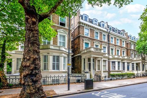 1 bedroom flat for sale, 21 Holland Park Gardens, Holland Park, W14