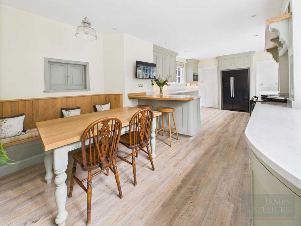 Dining Kitchen