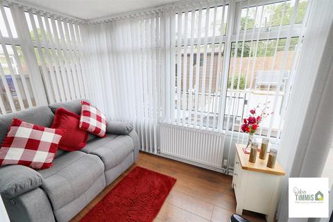 3 Dairyfields Way, Stoke-on-trent, ST1 6XJ