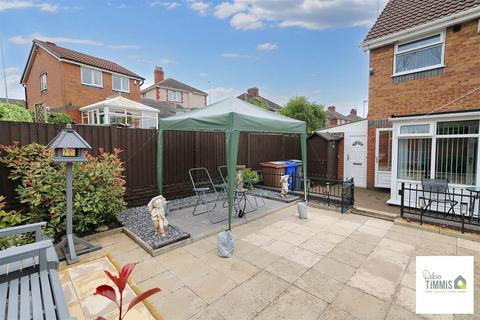 3 Dairyfields Way, Stoke-on-trent, ST1 6XJ