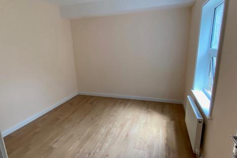 3 bedroom terraced house for sale, Freehold Street, Queens Park, NN2 6EW