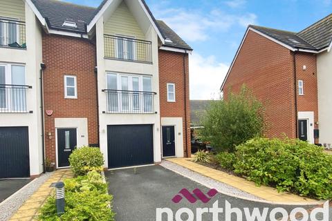 Maplebeck Drive, Southport, PR8