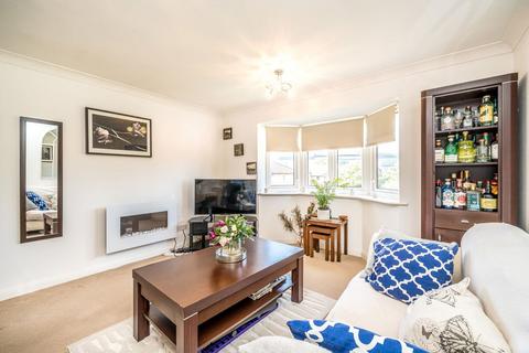undefined, Varsity Drive, Twickenham TW1