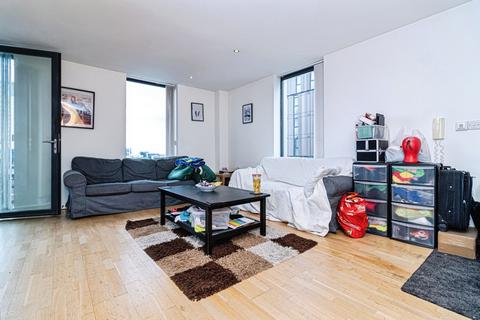 2 bedroom apartment for sale, The Quays, Salford M50