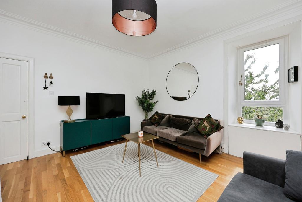 Living Room\Kitchen