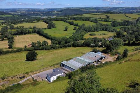 4 bedroom detached house for sale, Nantycaws