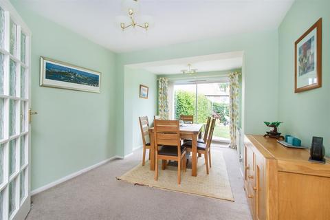 4 bedroom semi-detached house for sale, Birchwood Avenue, North Gosforth, NE13