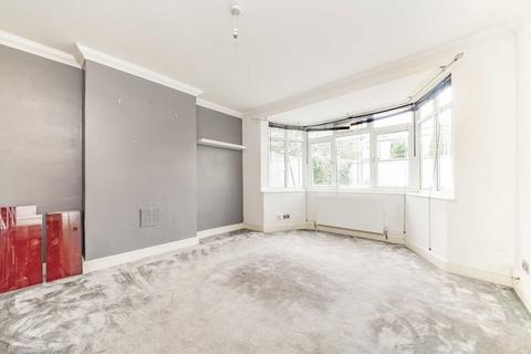 2 bedroom flat for sale, Uffington Road, London SE27