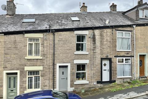 undefined, Bank Street, Broadbottom