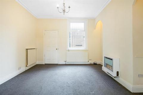 3 bedroom terraced house for sale, Eastmount Road, Darlington
