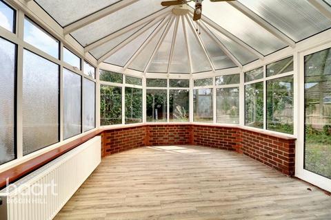 4 bedroom detached bungalow for sale, Main Road, Biggin Hill