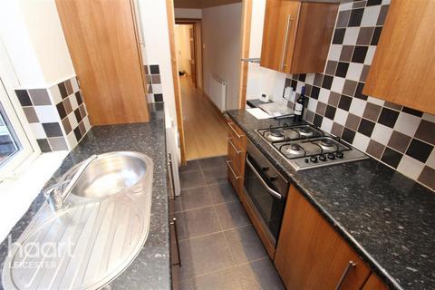 3 bedroom terraced house for sale, Dunton Street, Leicester
