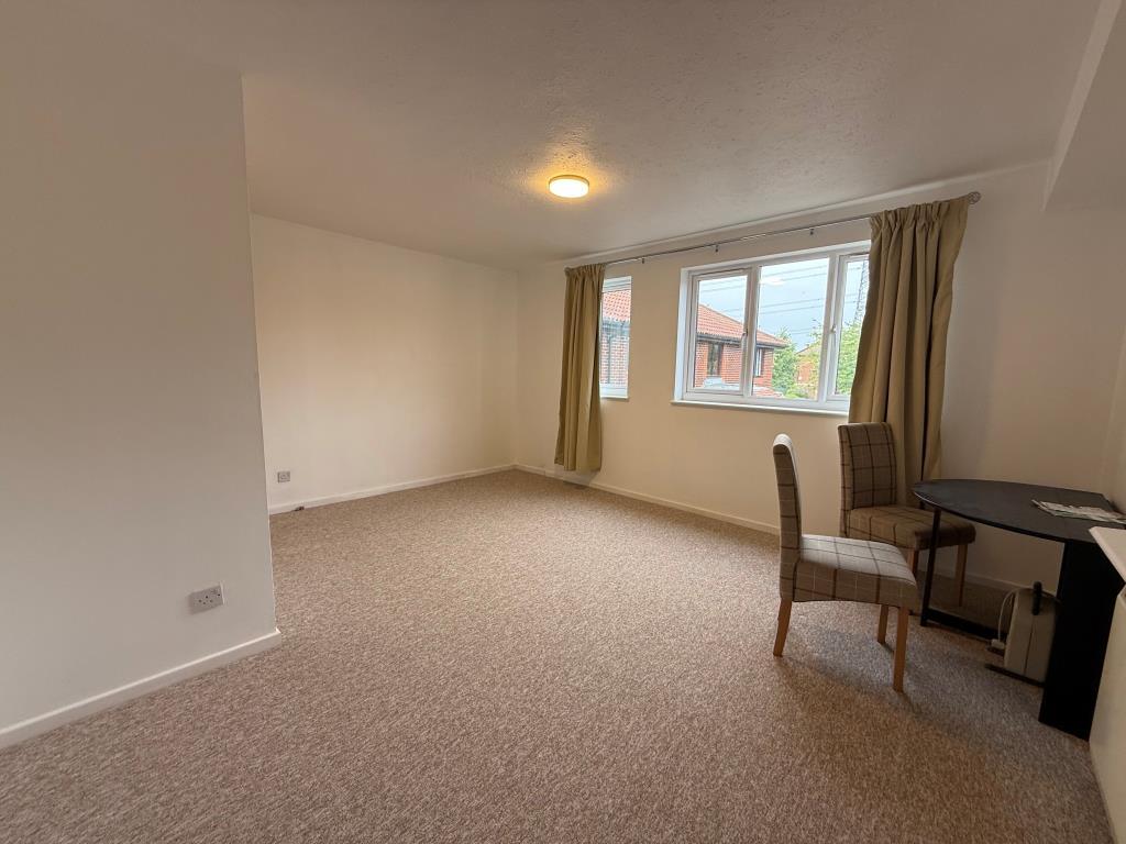 Living/Bedroom