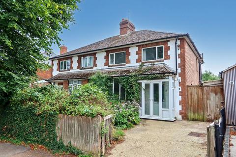 3 bedroom semi-detached house for sale, Farmfield Road, Banbury