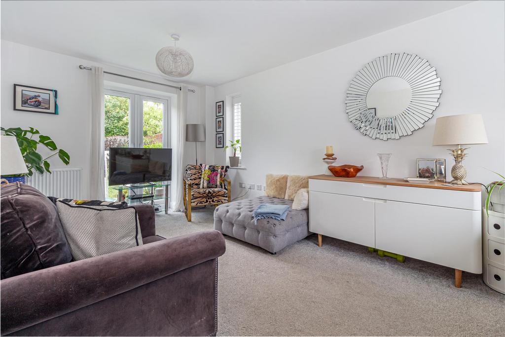 Living-room-4.jpg