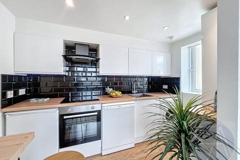 2 bedroom apartment for sale, 5 Royal Quay, Merseyside L3