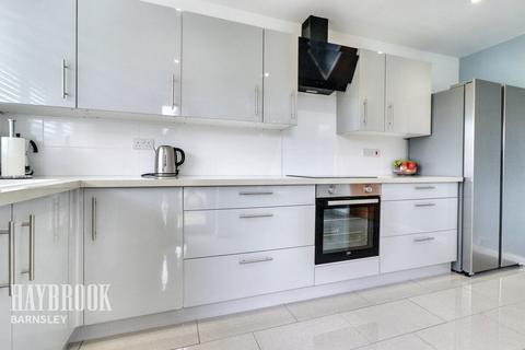 26 Chilcombe Place, Birdwell, Barnsley, S70 5SX