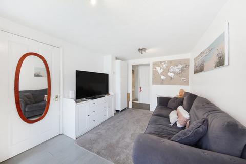 164 Franklin Way, Croydon, CR0 4UW