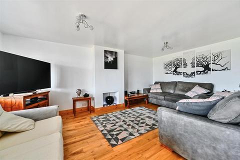 3 bedroom bungalow for sale, Links Drive, Bexhill-On-Sea