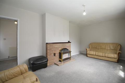 3 bedroom semi-detached house to rent, Schofield Road, Loughborough, LE11
