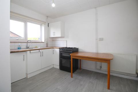 3 bedroom semi-detached house to rent, Schofield Road, Loughborough, LE11
