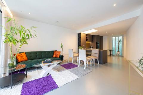 1 bedroom flat for sale, Lewis Cubitt Square, London N1C