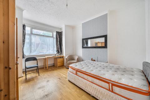 4 bedroom terraced house for sale, Bickersteth Road, Tooting Broadway SW17