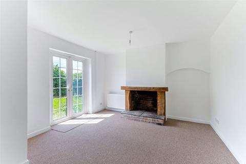 4 bedroom detached house to rent, Bishop's Cannings, Devizes, SN10