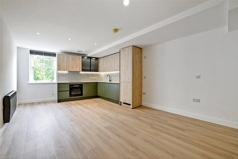 Studio to rent, East Street, Bedminster, Bristol, Somerset, BS3