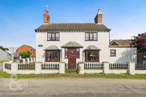 3 bedroom detached house for sale, Church Road, Mutford, Beccles