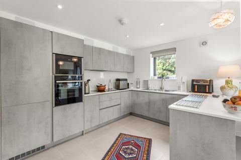 undefined, McGlashan Gardens, Crieff, PH7