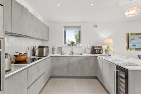 undefined, McGlashan Gardens, Crieff, PH7