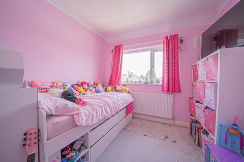 7 Croft Down Road, Solihull, B92 9BD