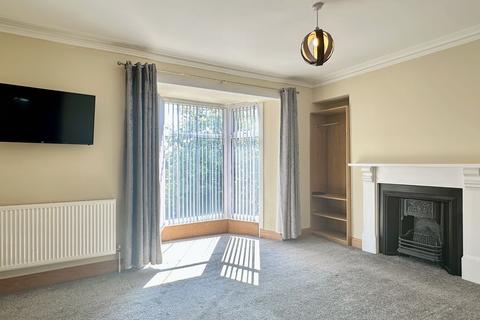 3 bedroom terraced house to rent, Gower Road, Sketty, SA2