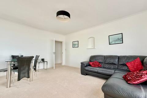 2 bedroom flat for sale, West Parade, Bexhill-on-Sea, TN39