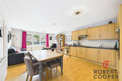 2 bedroom apartment for sale, Victoria Road, South Ruislip, HA4